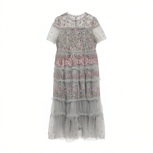 [108]GM  Plus-Size Women's Dress: Elegant French-Inspired Chiffon Dress with Intricate Embroidery and Tiered Cake Design for a Sophisticated, Glamorous Look