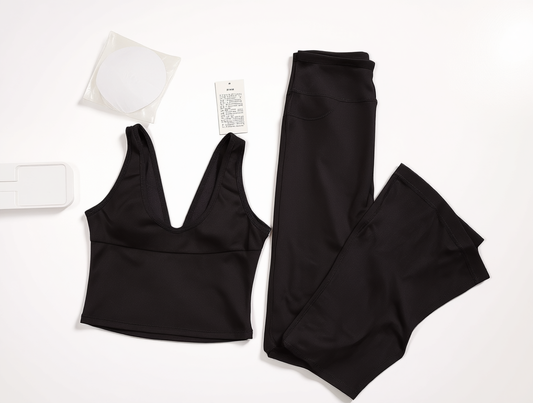 [163]GM  2025 New Jean-Style Yoga Suit Set Elastic Quick-Dry Backless Bodysuit Padded Slim Flare Pants Two-Piece Set