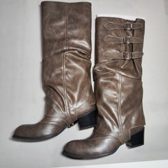 [675]G    Mooreyu Women's Brown Western Cowboy Boots with Pleated Fleece Lining, Long Knight-Style Pointed Toe Trouser Boots