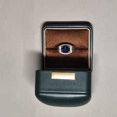 [197]GM  Precision-made, light luxury  ring with gold plating and sapphire inlay for men; sandblasted finish