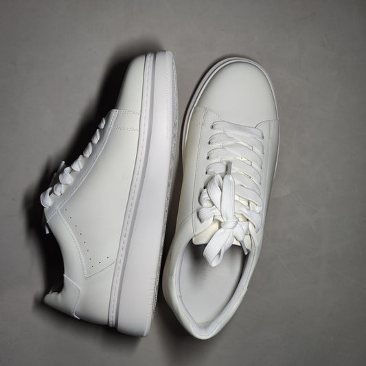 [137]G    [Carnival Price] [Ray Mu Style] ThomWills Men's White Sneakers with Hidden Height-Increasing Thick Sole Casual Board Shoes G931