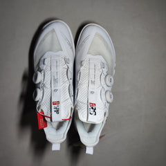 [970]NM Authentic Badminton Shoes, Ground Flight 2nd Gen Pro Max Cotton Candy Men's & Women's Version. With enlightened shock absorption and anti-slip technology for sports