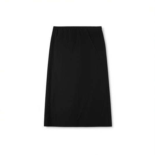 [414]GG    Elegant Black Outfit with Atmosphere