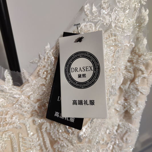 [946]NM  One-shoulder lace lightweight wedding dress with an elegant high-end feel, fishtail design for entrances, forest-style, extremely ethereal and niche, suitable for welcome and engagement ceremonies