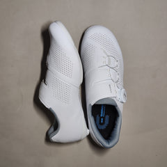 [746]NG     Cycling Shoes with Cleats, RC302 Carbon Sole Wide Version Road Bike Clipless Shoes