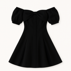 [930]MS Black Dress Summer 2024 New Hepburn Style Little Black Dress Off-the-Shoulder Strapless Dress Design Tailored Waist Dress