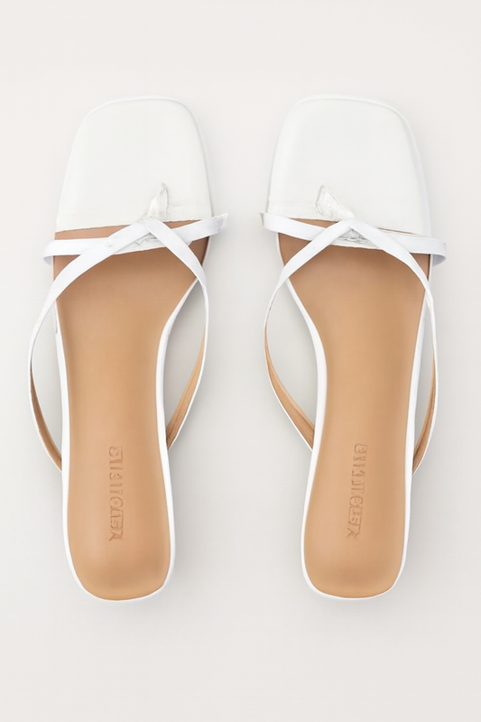 [448]NM Women's Summer 2025 New Arrival Square Toe Versatile Thin Heel Niche White Thin Strap Toe Clip High Heel Sandals