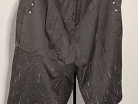 [823]G    LostMyself Elegant Ruby Hot Fix Embroidered A-Line Loose Wide-Leg Pleated Striped Capri Dress Pants Shorts