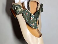 [210]G  ONGYSL Niche Spanish Brand French Pointed Toe Casual Small Leather Shoes Mary Jane for Women 2025 Autumn