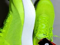 [784]GM   Professional Marathon Running Shoes with Carbon Plate for Men and Women, Designed for PB (Personal Best) and All-Population Speed Training and Racing