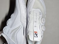 [970]NM Authentic Badminton Shoes, Ground Flight 2nd Gen Pro Max Cotton Candy Men's & Women's Version. With enlightened shock absorption and anti-slip technology for sports