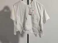 [585]G   FIVE PLUS 3D Embossed Lace Crew Neck Simple Short Sleeve T-shirt  Women's Top