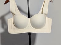 [767]G    [Sold over 100K on Xiaohongshu] Enhances firmness and lift, minimizes side bulge, amplifies fullness, corrects postpartum sagging for an underwire-free, anime-inspired silhouette