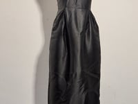 [686]GG   Sophisticated minimalist ins-style camisole high-waist fitted dress for birthday parties and corporate annual meetings, also great for holiday getaways