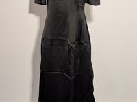 [874]N Imported triacetate minimalist round-neck versatile little black dress, light mature style, professional commuter, tailored slimming and figure-flattering dress