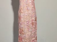 [300]G    High-end neck-hanging evening dress with luxurious detailing, perfect for brides on their engagement or wedding day. Ideal for a premium light luxury boutique banquet hostess.