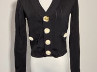 [106]GM    Gold-Button Commuter Slim-Fit Minimalist Knit Cardigan Top
