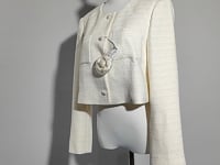 [512]GG    French-style pink tweed jacket for women with camellia flower pattern, short-sleeved elegance top