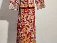 [889]GG    New Arrival Bride's Xiuhe Dress, Elegant Chinese Wedding Gown with Dragon and Phoenix Embroidery, Toasting Dress Suitable for Petite Brides