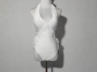 [518]GG    White Halter One-Piece Swimsuit for Women – Elegant Beach Vacation Swimwear with a High-End Feel